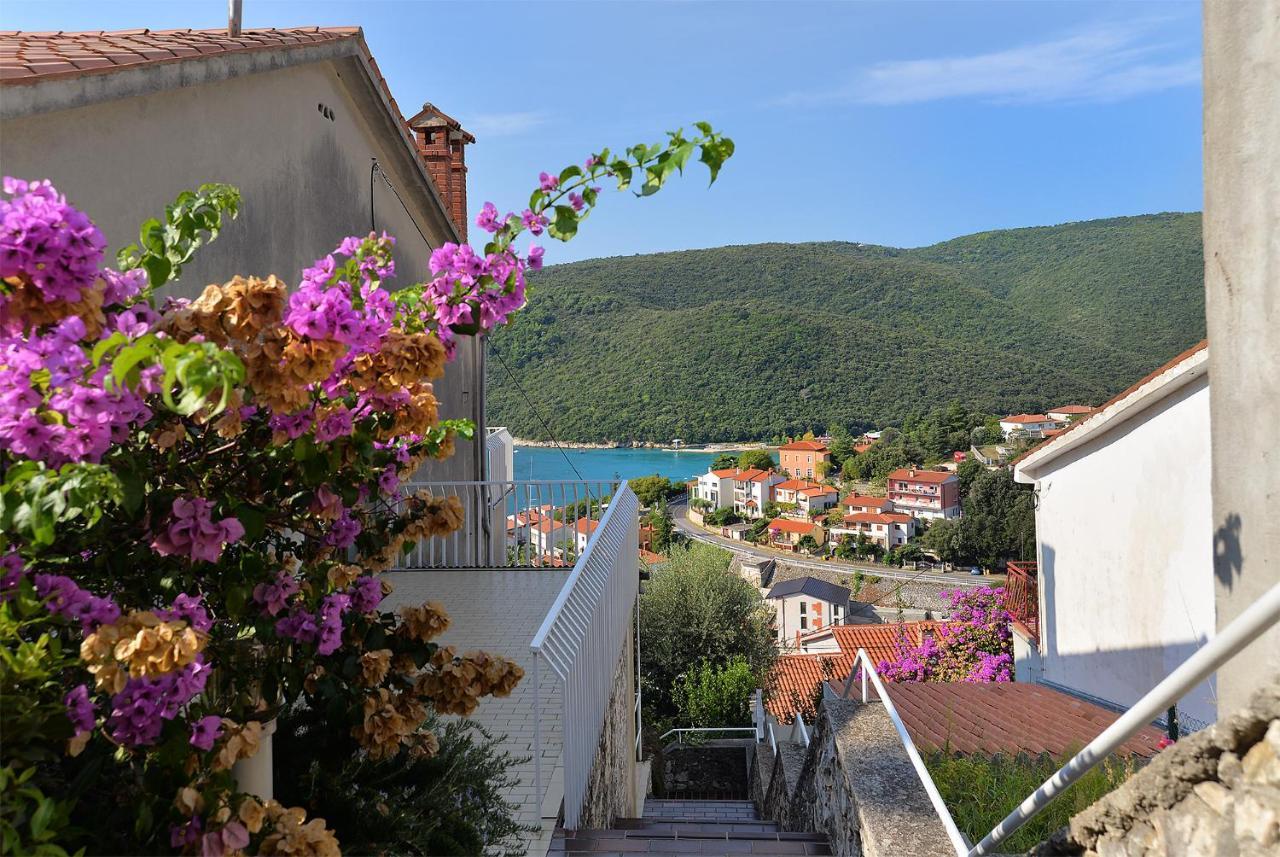Apartments Jadranka 612 Rabac Exteriör bild