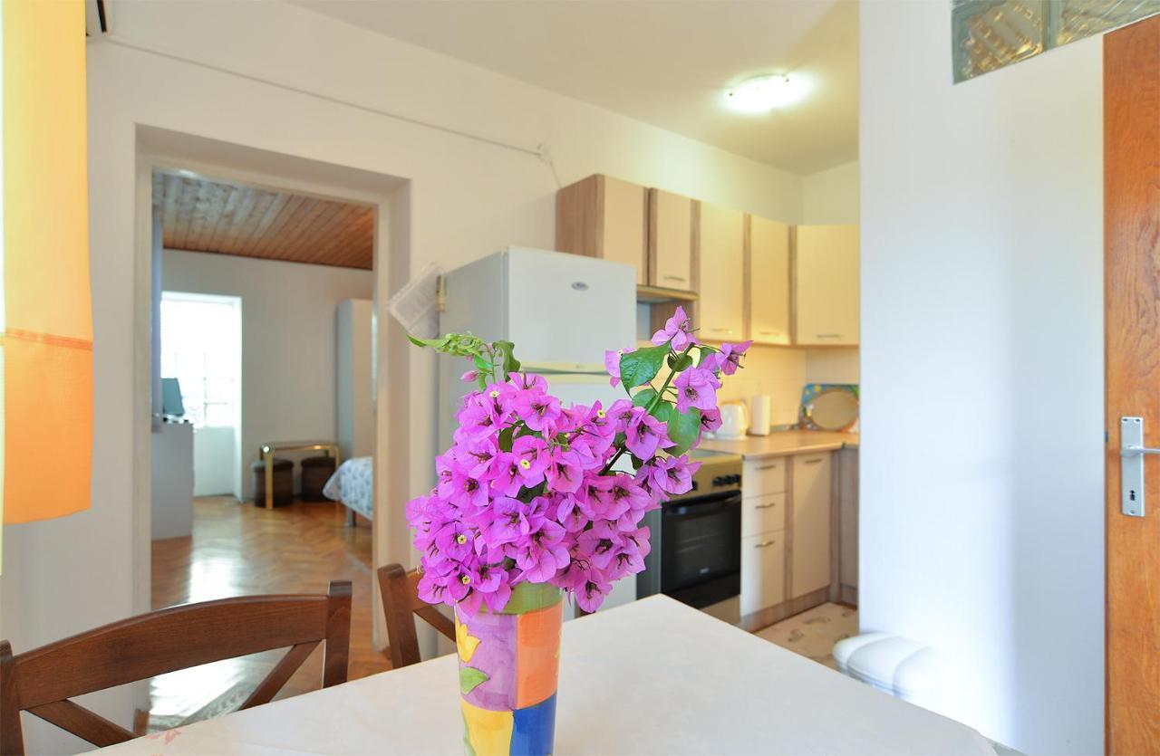 Apartments Jadranka 612 Rabac Exteriör bild